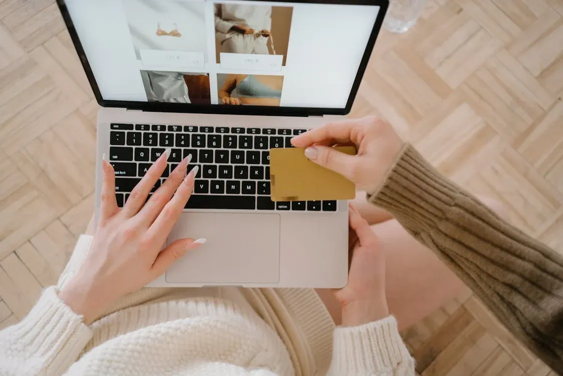 E-Commerce and Retail